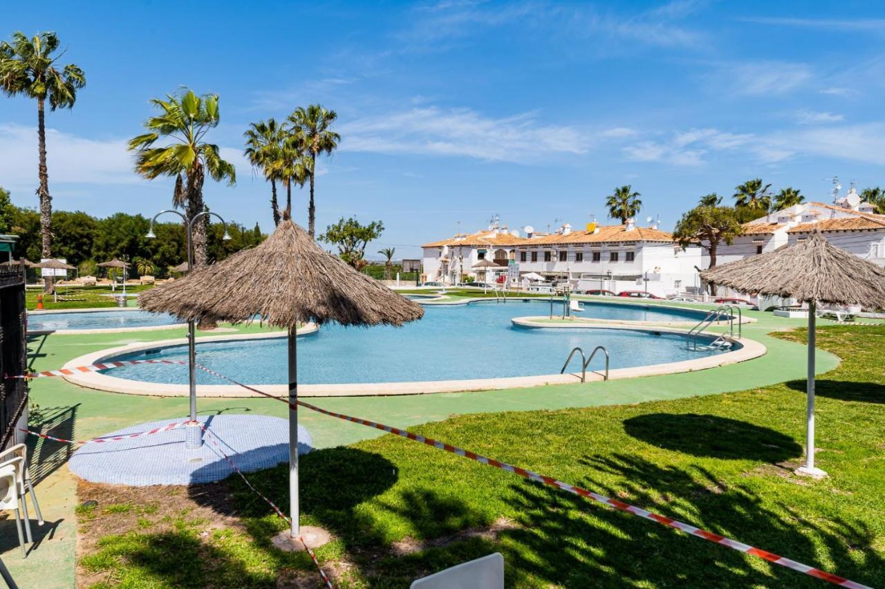 Casa Lago Jardin Alicante Exterior foto